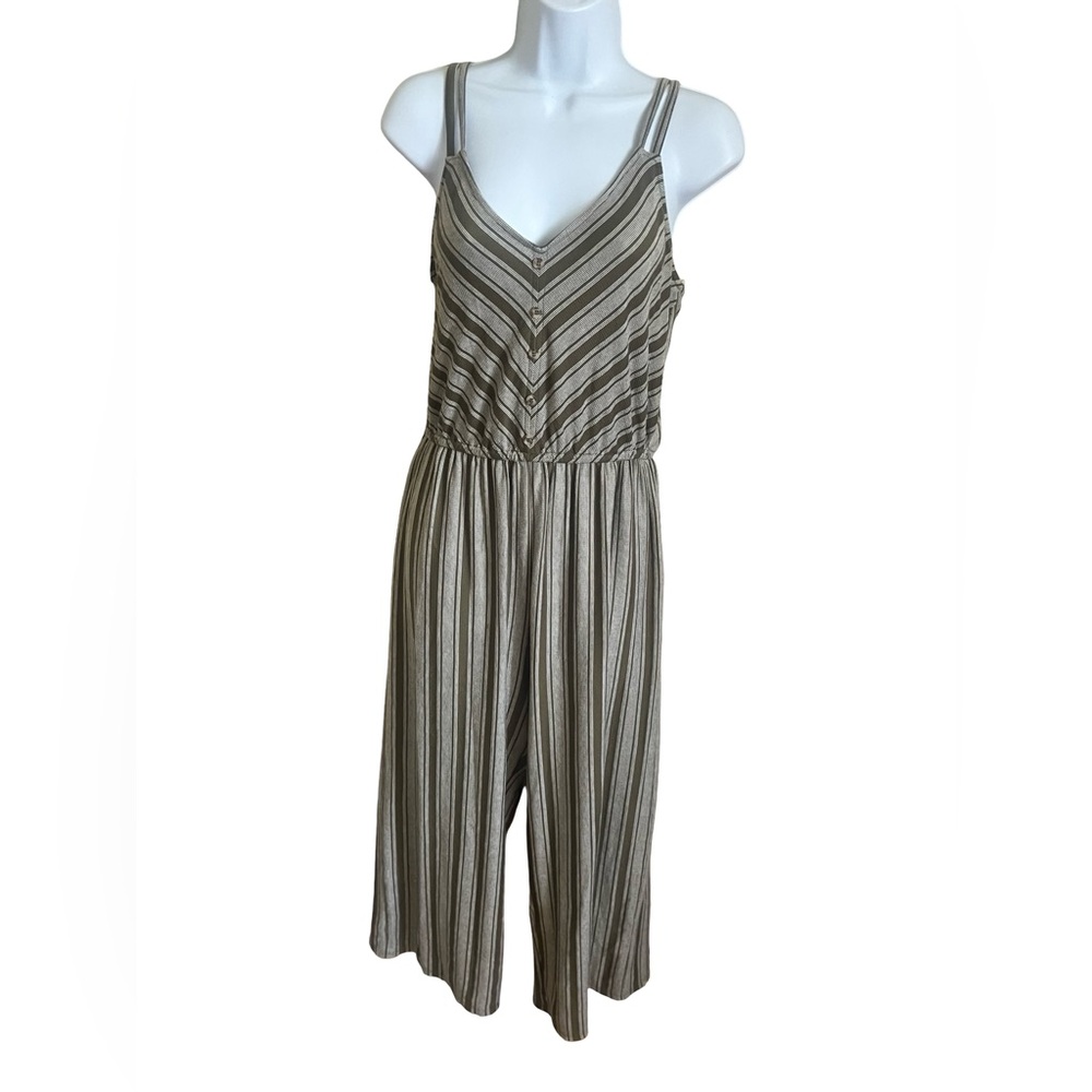 **Amazing Women's Army Green Romper**